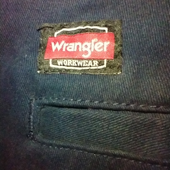 Wrangler Workwear Blue Cargo Pants Men's sz 42x30. - Picture 8 of 8